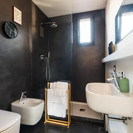 Fantastic Penthouse Over The Sky * Rome